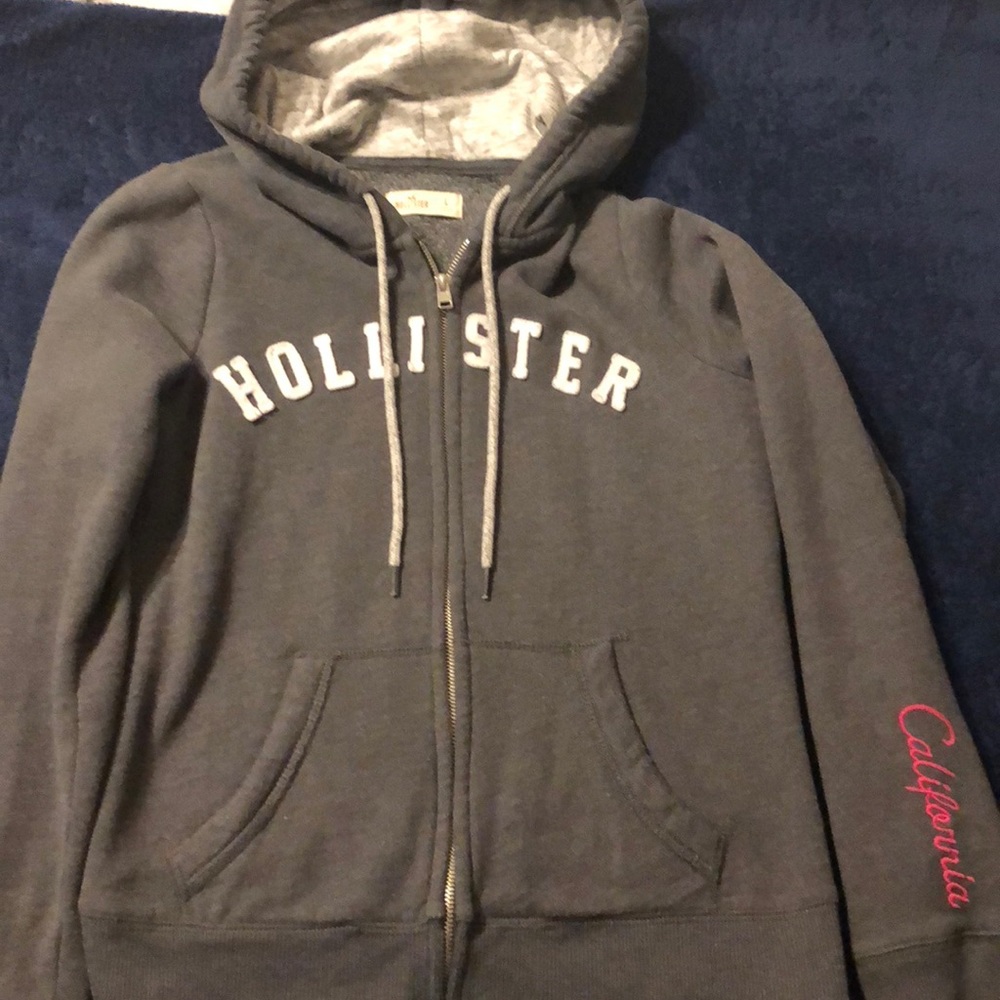 Hollister hooded zip up sweatshirt